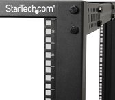 StarTech.com Armoire pour serveur à châssis ouvert à 4 montants 25U avec profondeur réglable, y compris roulettes / niveleurs et crochets de câble