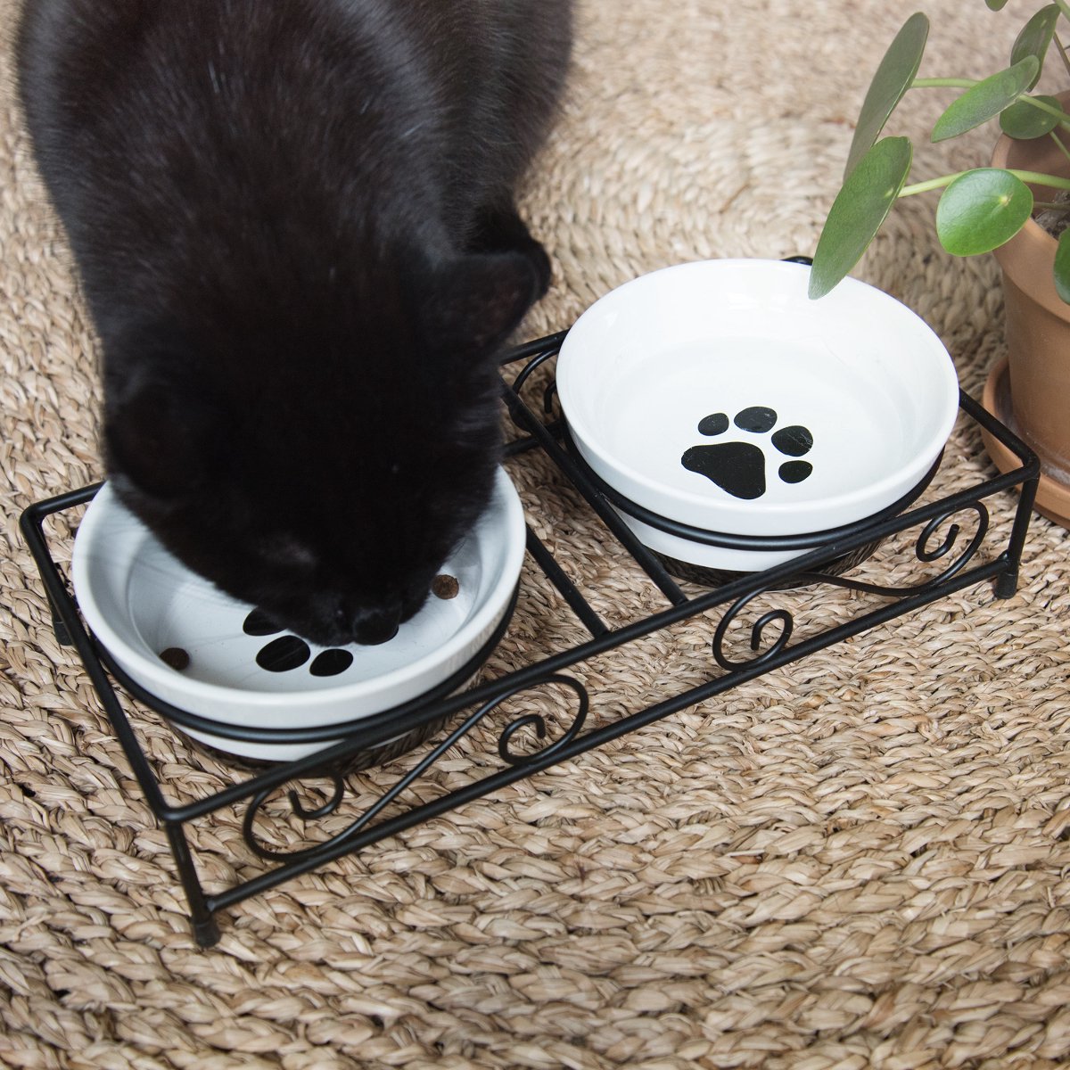 Navaris Verhoogde Voerbakset Met Bamboe Standaard - 2 Keramische Kattenbakken Antislip