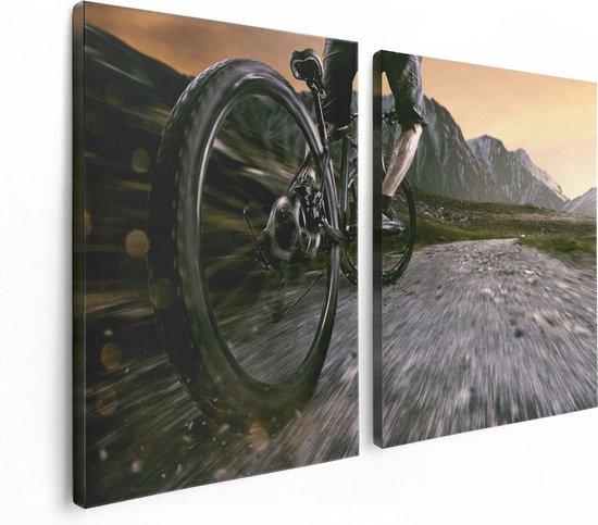 Artaza Canvas Schilderij Tweeluik Moutainbike Fietser in de Bergen - 120x80 - Foto Op Canvas - Canvas Print