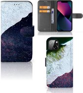 Flip Cover Geschikt voor iPhone 13 Telefoon Hoesje Sea in Space