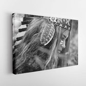 Canvas schilderij - Indian woman hunter. Black and white portrait -     427930816 - 80*60 Horizontal