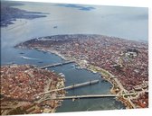 De Bosporus scheidt Europa en Azië in Istanbul - Foto op Canvas - 45 x 30 cm