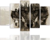 Trend24 - Canvas Schilderij - Wolf Op Een Bos Achtergrond - Bruin - Vijfluik - Dieren - 100x70x2 cm - Bruin