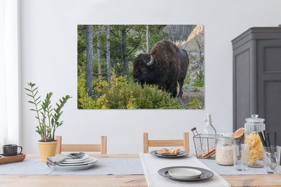 Canvas schilderij 120x80 cm - Wanddecoratie Bizon in park van Wyoming - Muurdecoratie woonkamer - Slaapkamer decoratie - Kamer accessoires - Schilderijen op canvas
