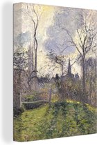 Canvas Schilderij The Bell Tower of Bazincourt - schilderij van Camille Pissarro - 30x40 cm - Wanddecoratie