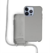 Coverzs Silicone case met koord - Telefoonhoesje met koord - Backcover hoesje met koord - touwtje - geschikt voor Apple iPhone 13 Pro Max - grijs