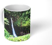 Mok - Uitzicht op een waterval in het fantastische regenwoud in Costa Rica - 350 ML - Beker