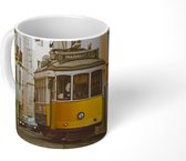 Mok - De beroemde gele tram rijdt door Lissabon - 350 ML - Beker