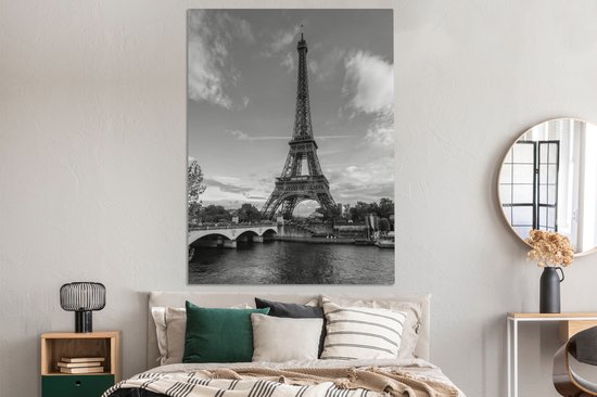 Toile Peinture Tour Eiffel vue de la Seine - noir et blanc - 120x160 cm - Décoration murale XXL