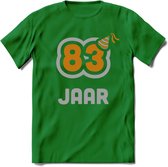 83 Jaar Feest T-Shirt | Goud - Zilver | Grappig Verjaardag Cadeau Shirt | Dames - Heren - Unisex | Tshirt Kleding Kado | - Donker Groen - XL