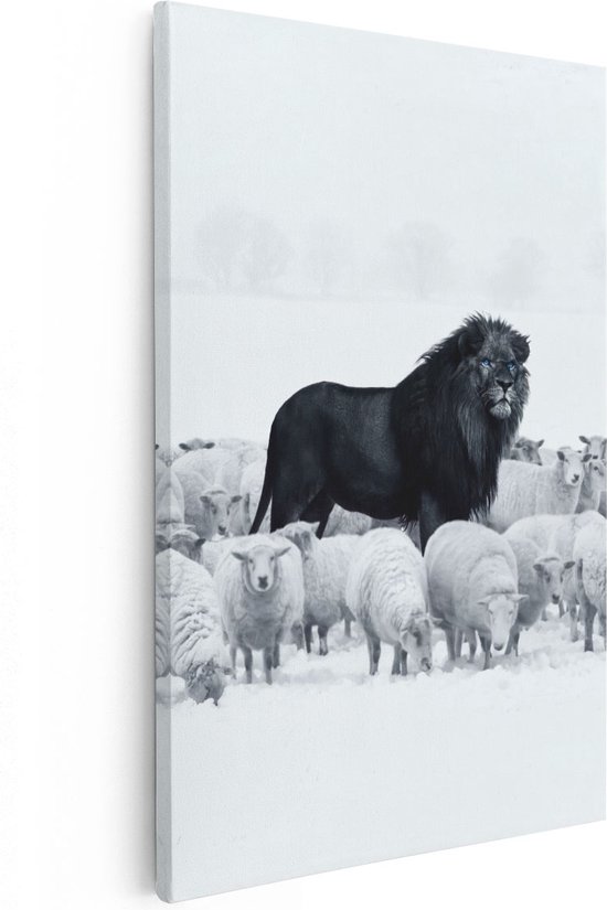 Artaza Canvas Schilderij Leeuw bij een Kudde Schapen - 20x30 - Klein - Foto Op Canvas - Canvas Print