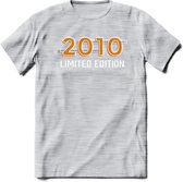 2010 Limited Edition Lines T-Shirt | Goud - Zilver | Grappig Verjaardag en Feest Cadeau Shirt | Dames - Heren - Unisex | Tshirt Kleding Kado | - Licht Grijs - Gemaleerd - S
