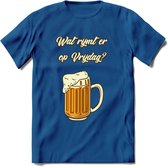 Wat Rijmt Er Op Vrijdag? T-Shirt | Bier Kleding | Feest | Drank | Grappig Verjaardag Cadeau | - Donker Blauw - L