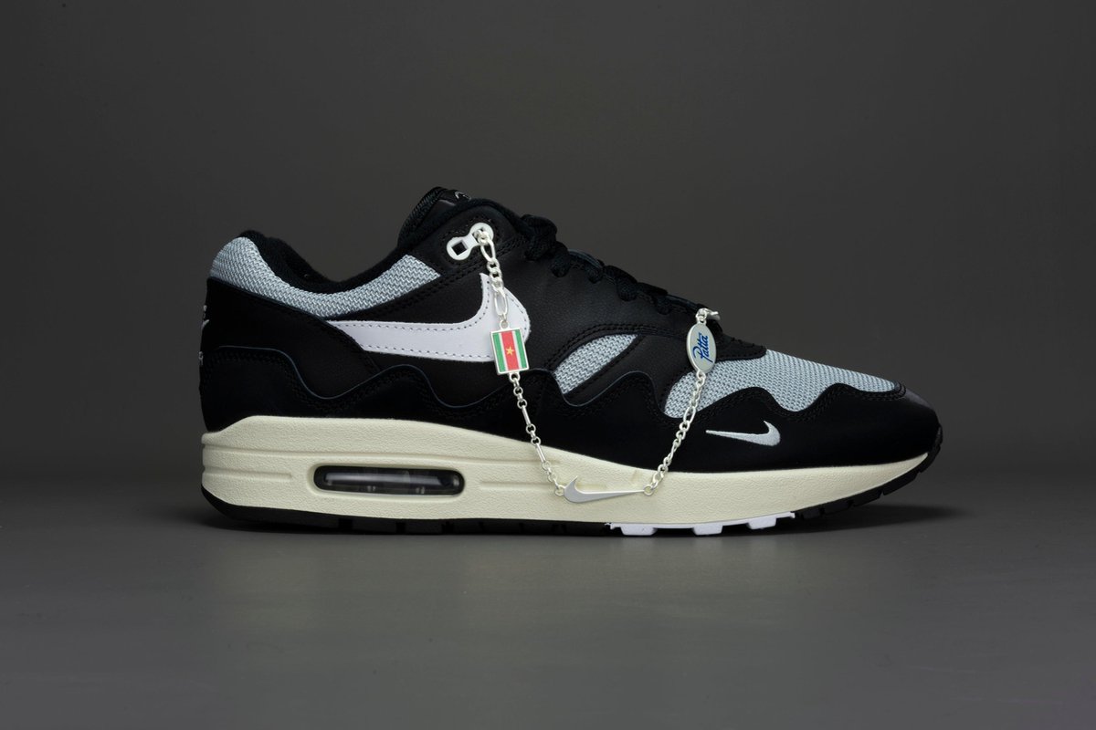 NIKE AIR MAX 1 PATTA WAVES ''BLACK' (WITH BRACELET) DQ0299-001 Maat 41  Zwart | bol.com