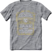 60 Jaar Legendarisch Gerijpt T-Shirt | Geel - Grijs | Grappig Verjaardag en Feest Cadeau Shirt | Dames - Heren - Unisex | Tshirt Kleding Kado | - Donker Grijs - Gemaleerd - XL
