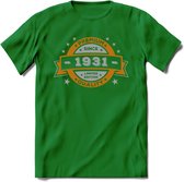 Premium Since 1931 T-Shirt | Zilver - Goud | Grappig Verjaardag en Feest Cadeau Shirt | Dames - Heren - Unisex | Tshirt Kleding Kado | - Donker Groen - M