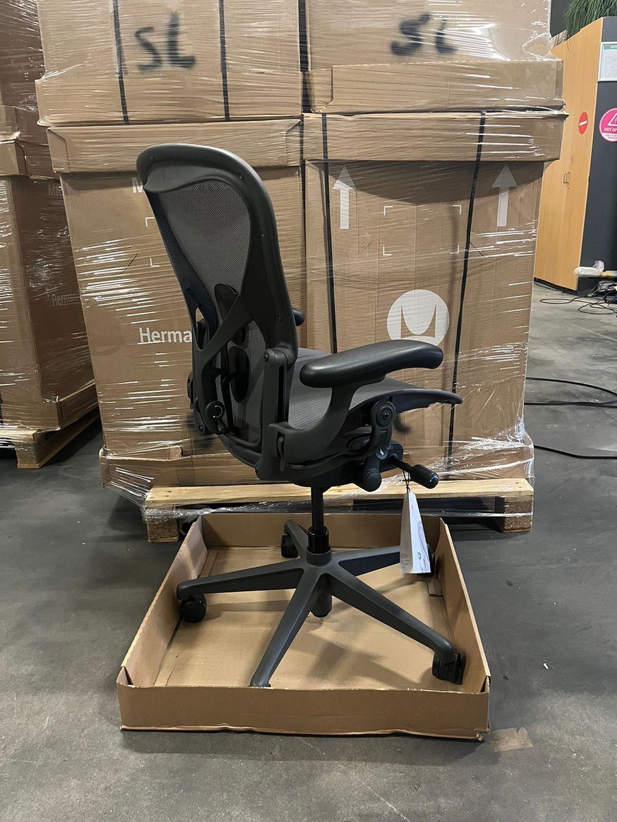 Offeco Herman Miller Aeron Remastered SL - Bureaustoel thumbnail 3