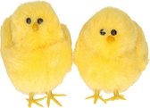 Pluche kip knuffel - 16 cm - multi kleuren - met 2x gele kuikens van 7 cm - kippen familie - Pasen decoratie/versiering