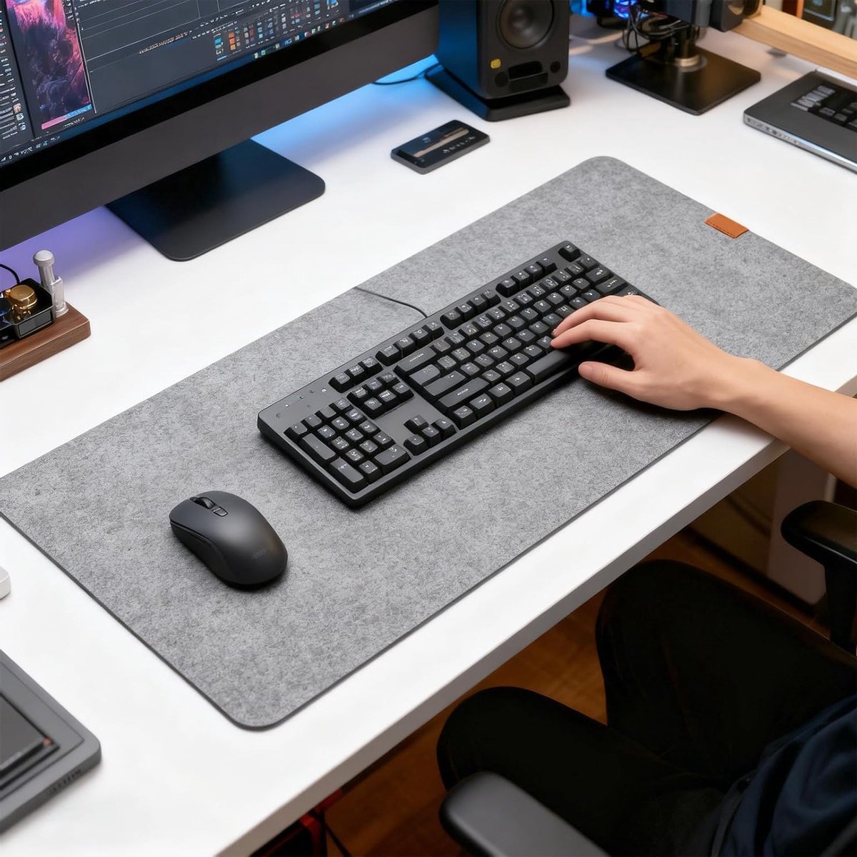 Grote Vilt Bureau Mat 80x40cm, Antislip Bureauonderlegger voor Thuis en Kantoor, Eenvoudig Schoon te Maken en Ideaal voor Muismovement (Grijs)