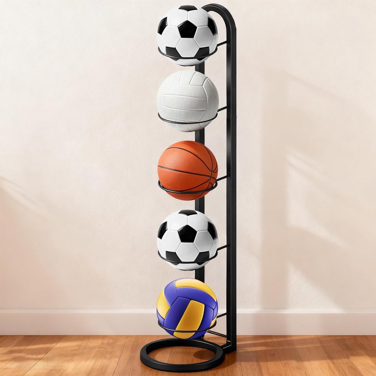 Vijflaags metalen ballenstandaard, verticale ballenhouder, verwijderbare displayhouder voor basketbal, volleybal en voetbal, zwart