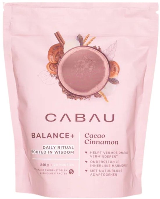 Roze verpakking van Cabau Balance+ Cacao Cinnamon, met afbeelding van cacaobonen en paddenstoelen.