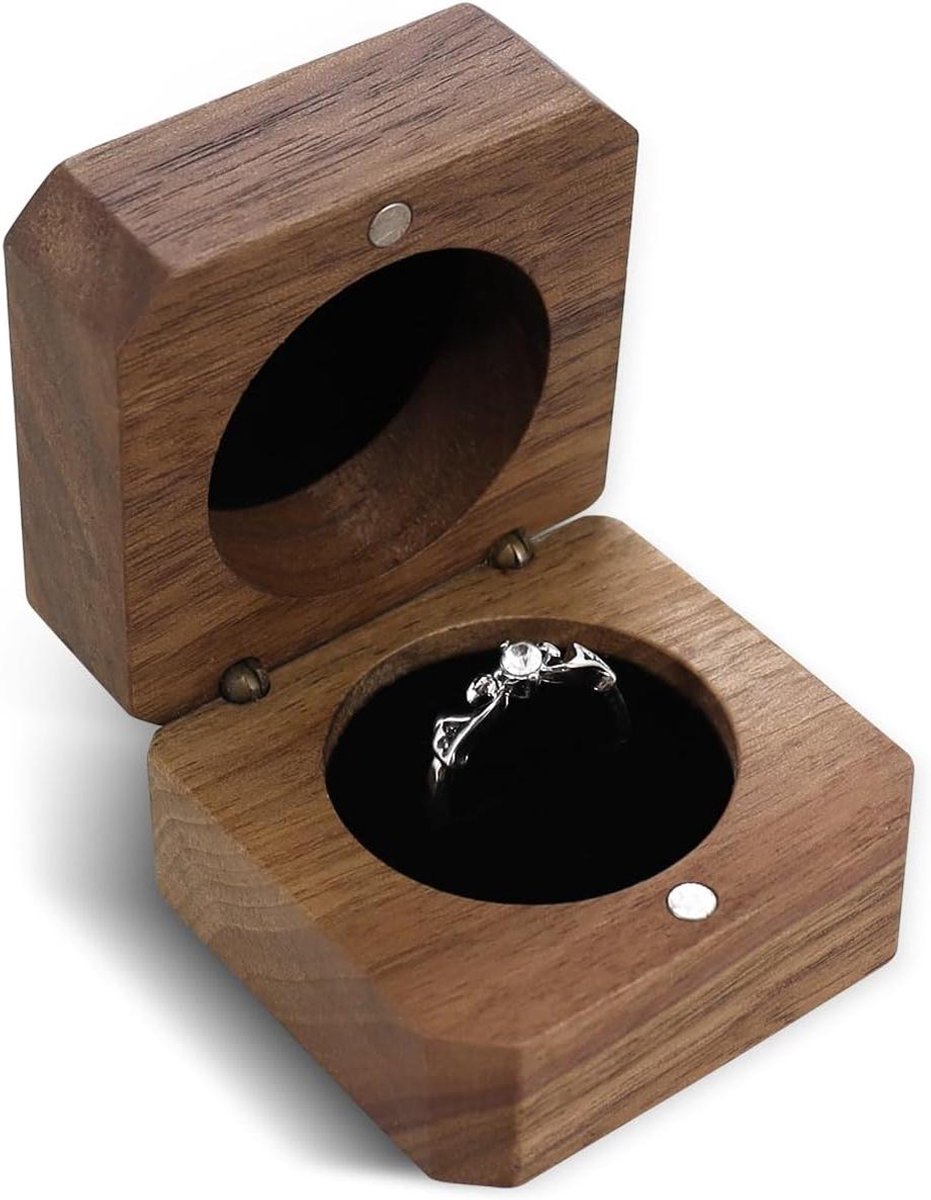 Houten Ringendoos - Bruiloft Doosje - Huwelijksaanzoek - Magnetische Sluiting - 5x5x3.2cm - Zwart