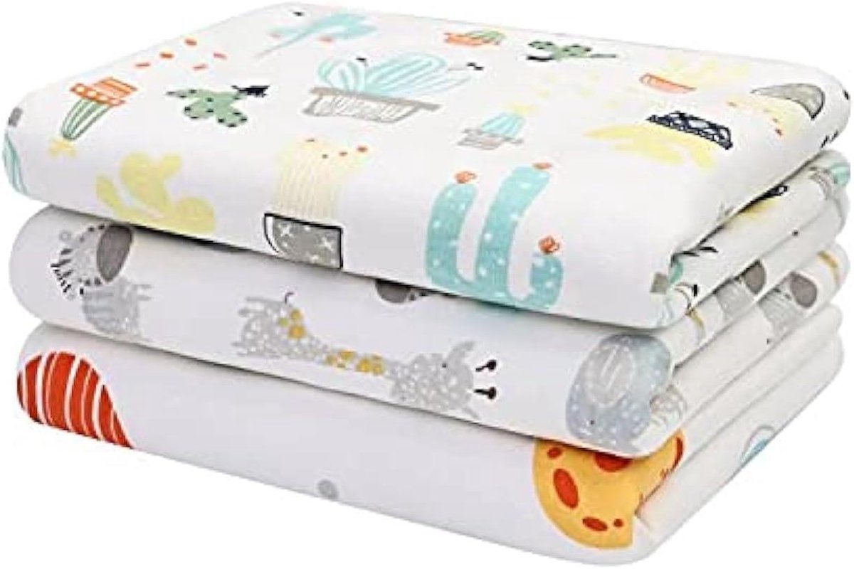 Baby Verschoonmat - Aankleedkussen Voering - Hygiënisch Verschoonmoment - 3-Laags Waterdicht - 22 x 27.5 cm - Meerkleurig