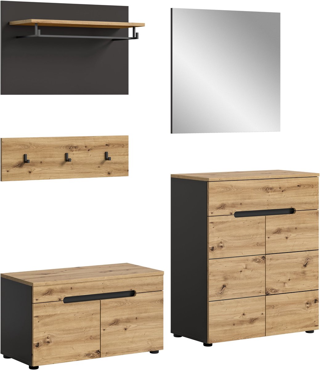 Canu garderobe opstelling eiken decor.