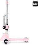 Roze 3-wiel step met verstelbare stuurkolom en grijze zitting. Zilverkleurige stuurstang.