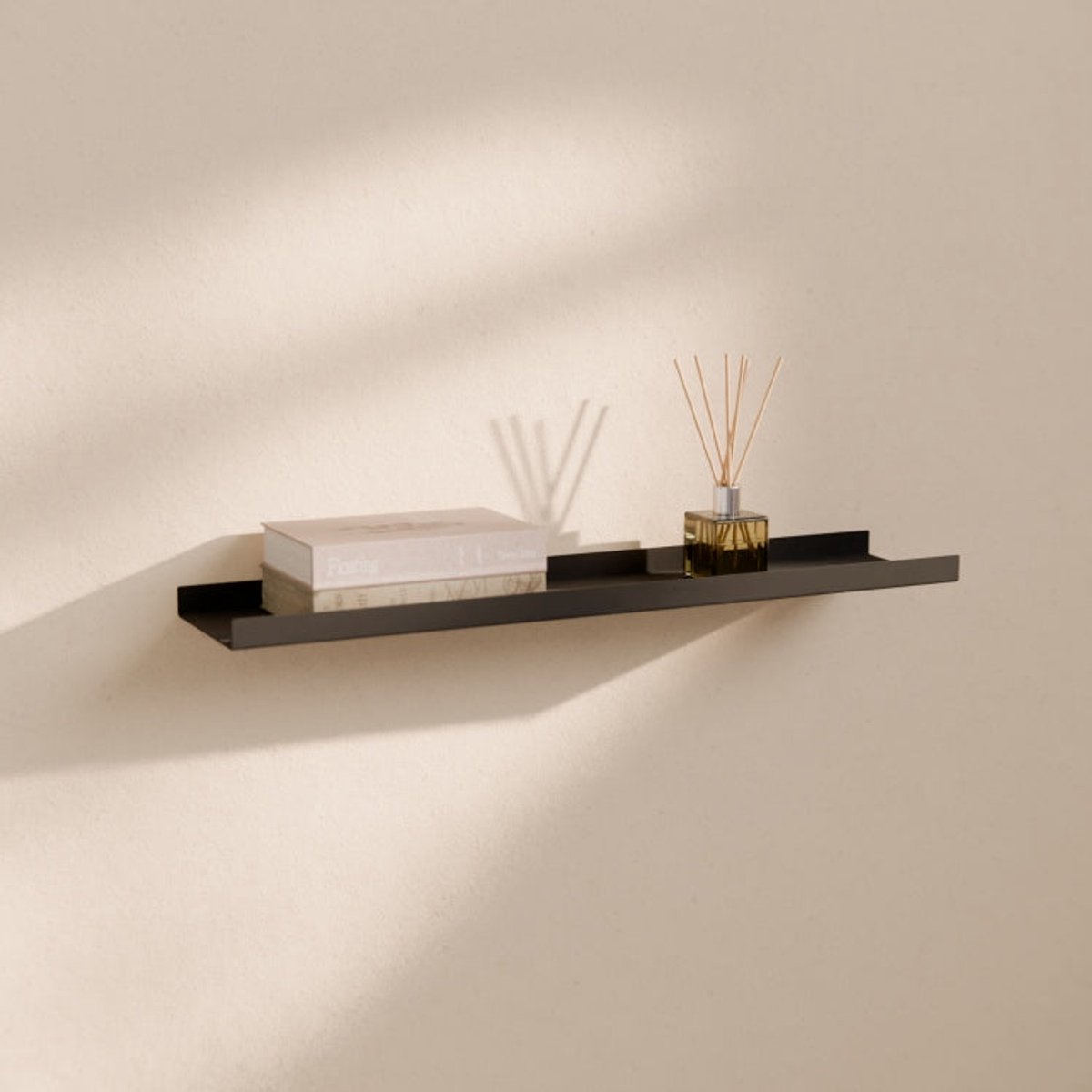 Metalen Wandplank Edge Zwart 60 cm - Kunst van Staal