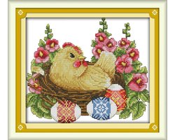 Preprinted Cross Stitch Kit met Kippen, Eieren en Hulstbloemen voor Beginners en Gevorderden, DIY Borduurset 36x28cm Handwerk Starter Kit