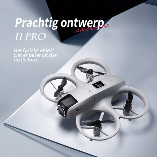 Strak ontworpen witte I1 PRO drone op een minimalistisch podium.