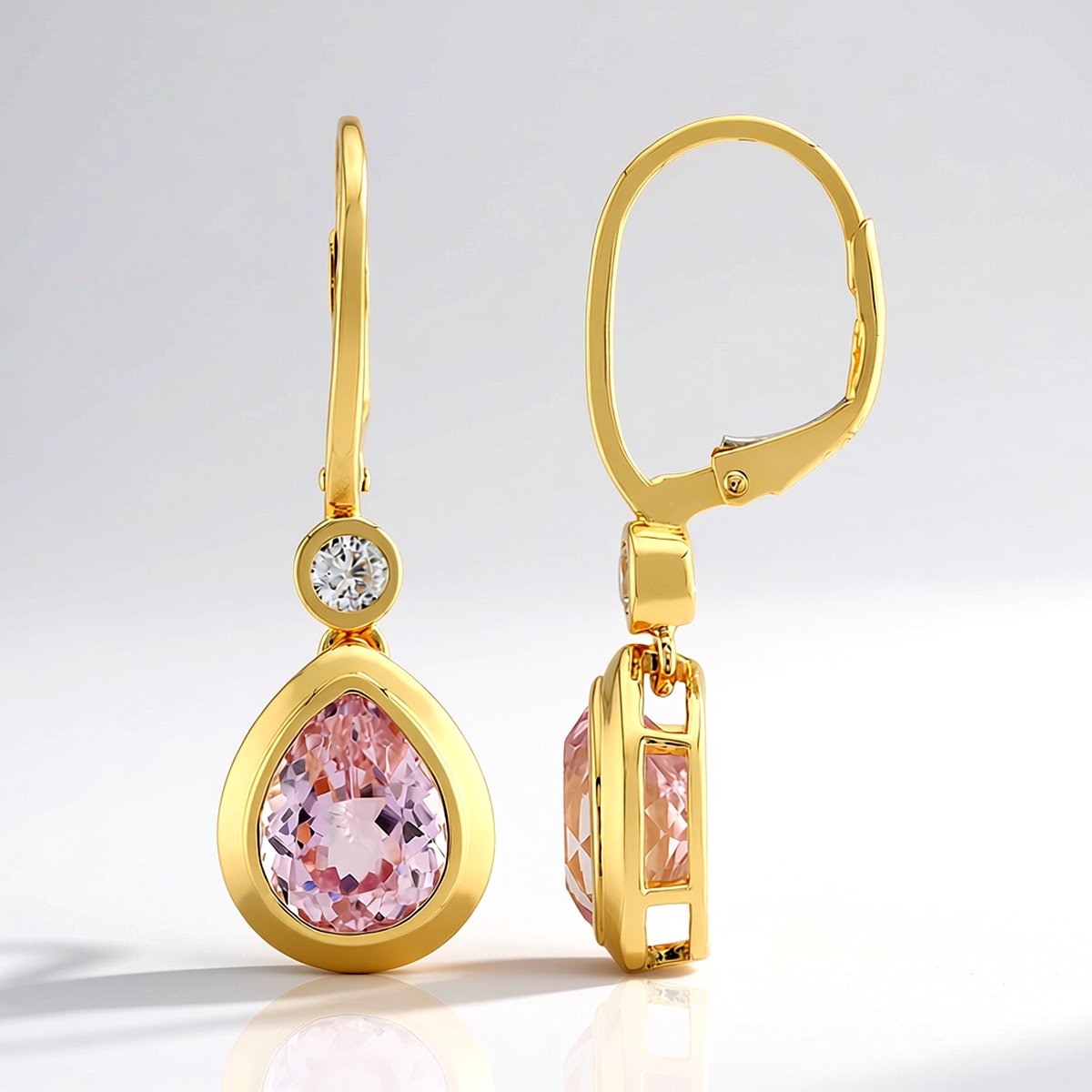 Cavill - Zilveren Oorbellen - 925 Sterling Zilver Verguld - Peervormige Kunziet 4,28 ct Bezel - Ronde Zirkonen 0,33 ct - Elegante Dames Oorbellen