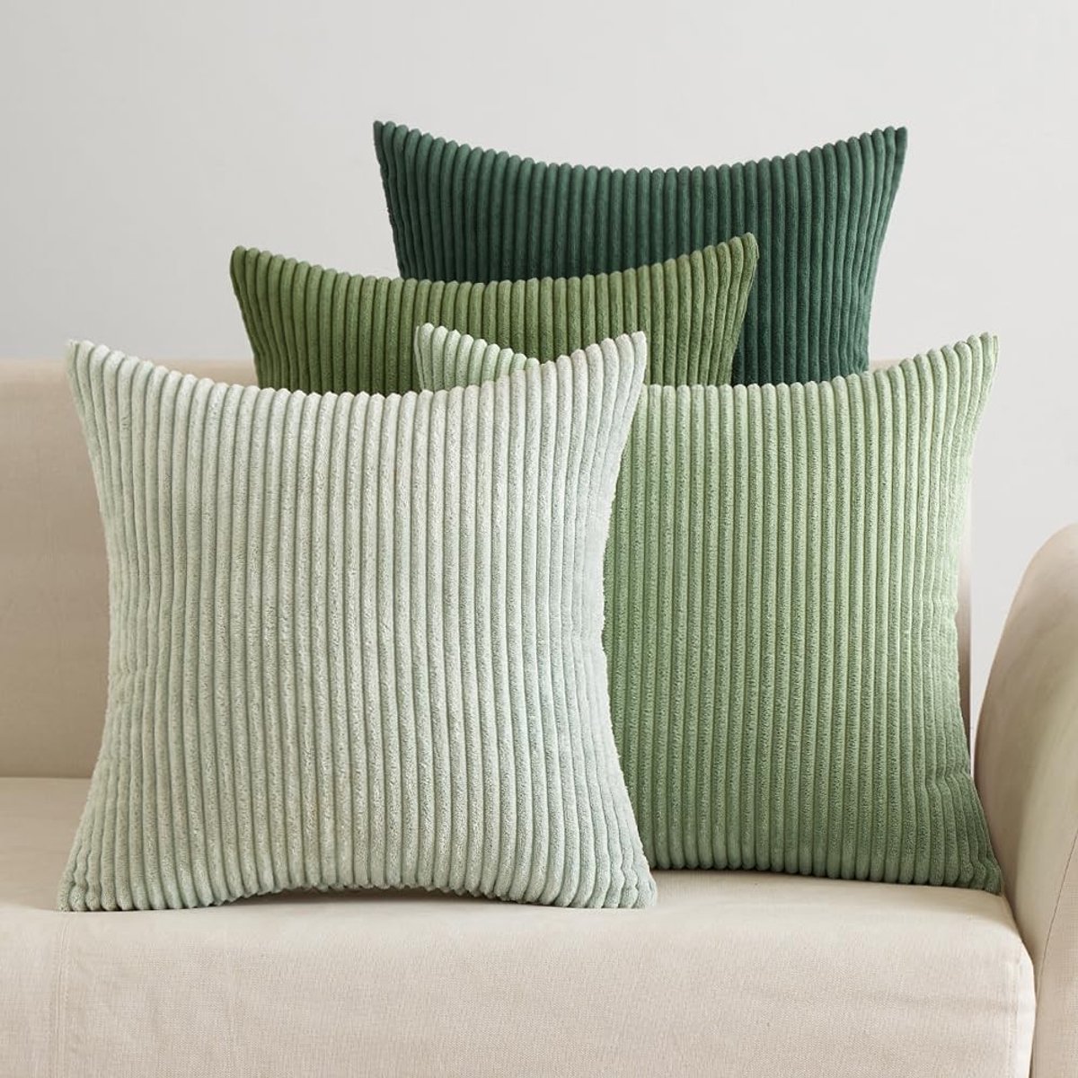 Dailygoods- Kussensloop 50x50 cm - Corduroy - Set van 4 - Decoratief Kussen - Zacht Materiaal - Onzichtbare Ritssluiting - Kussenhoes