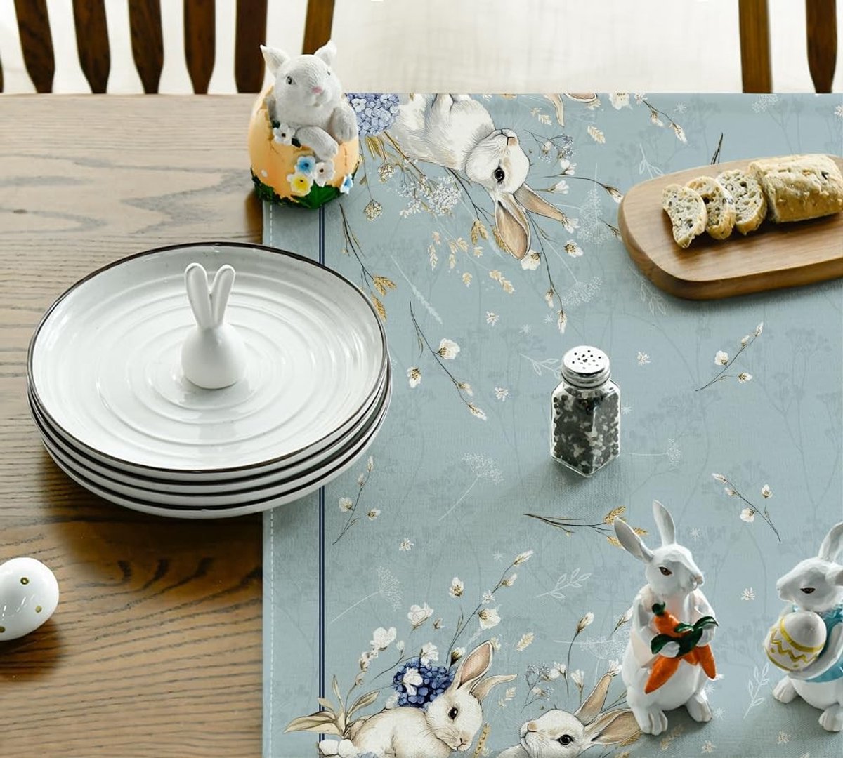 Dailygoods - Tafelkleed met Hortensia en Konijnen voor Pasen