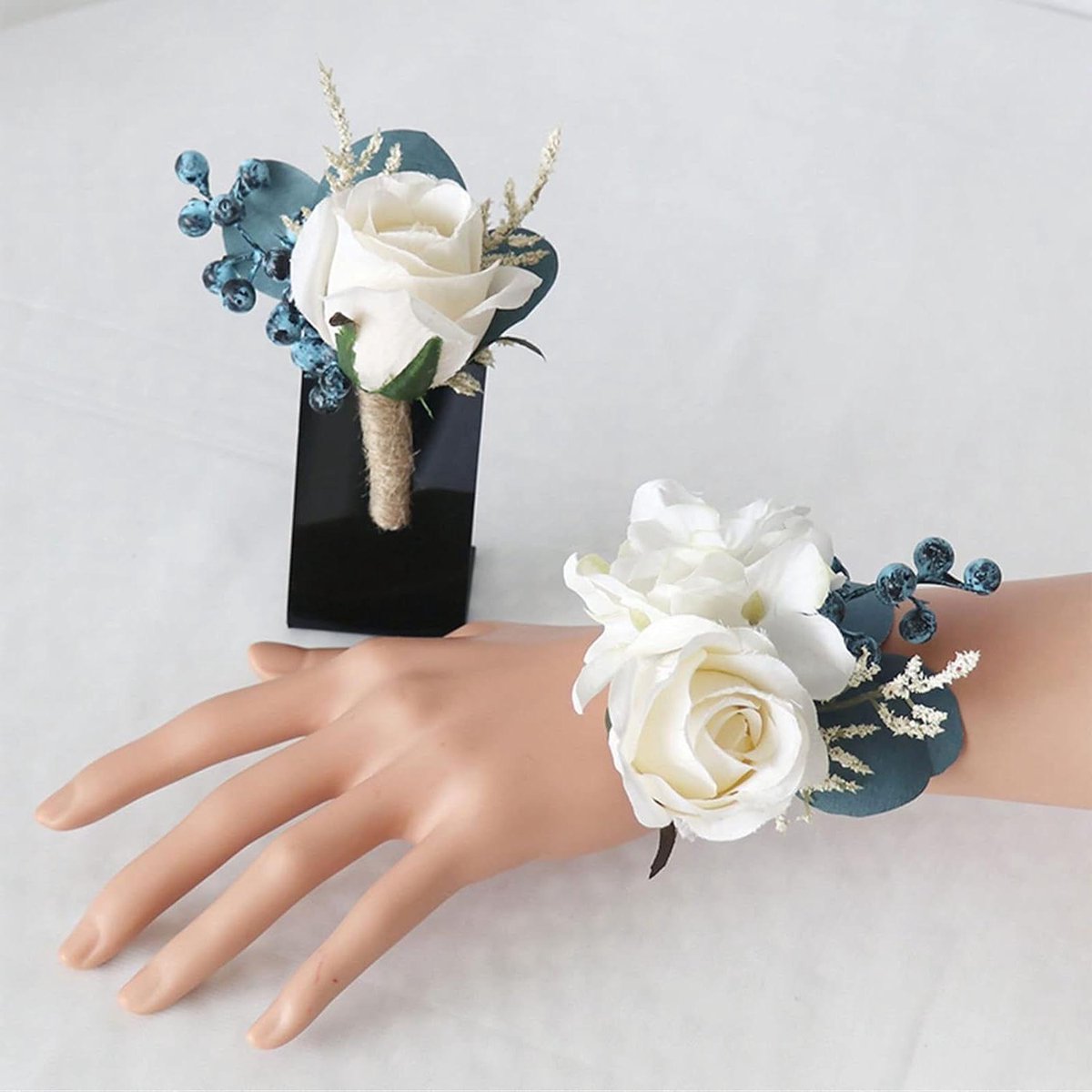 Pols Corsage Set - Bruiloft Bloem - Feestelijke Decoratie - Romantisch Design - 20cm Diameter - Romig Blauw