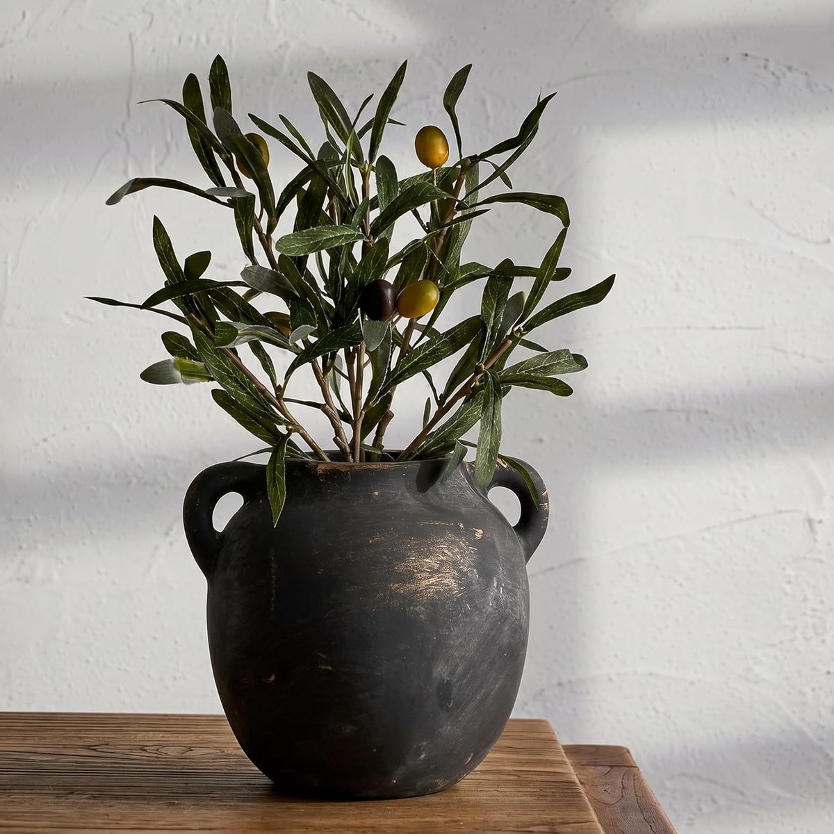 Decoratieve Zwarte Bloemenvase met Handvatten, Rustieke Terracotta Vazen voor Huishoudelijke Decoratie, Vintage Vazen voor Woonkamer, Keuken en Slaapkamer