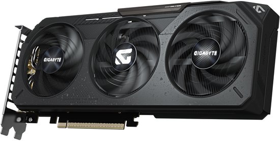 Gigabyte GeForce RTX 5060 GAMING OC V2 8 GB (4/7)