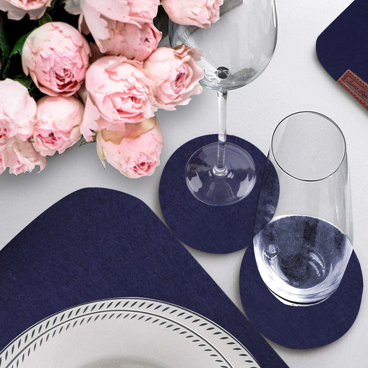 Luana Rose vilten placemats set van 12 in antraciet - afveegbare placemat - vilten onderzetters 44x32 cm - hoogwaardige wasbare placemats in blauw - tafelonderzetter placemat + glazen onderzetterset — cadeau in Wonen & Interieur - foto 6