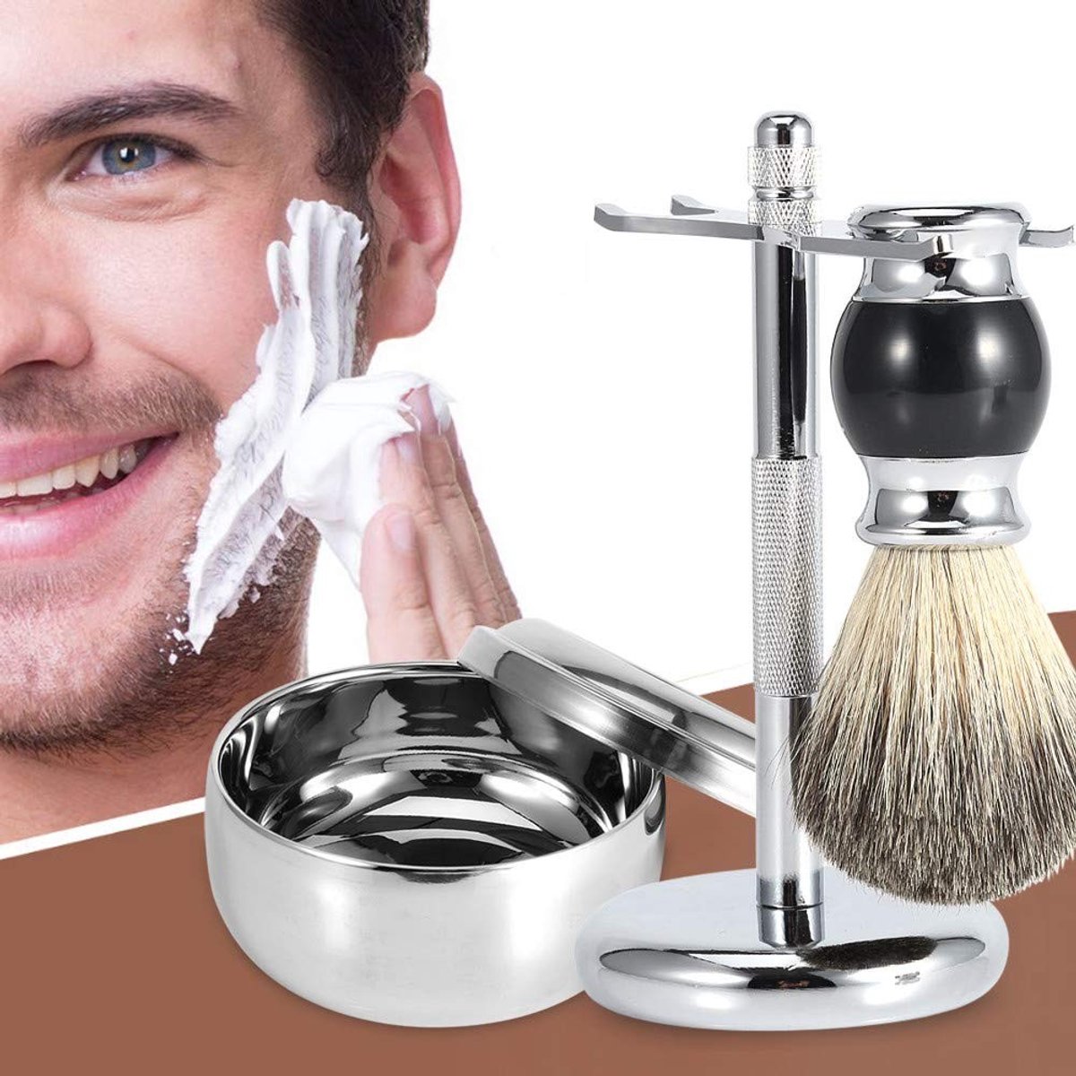 Dailygoods- Scheerkwastenset Dassenhaar - Penseelstandaard - Zeepbakje met Deksel - Elegant Handvat - Premium Kwaliteit - Voor Mannen - Scheerset