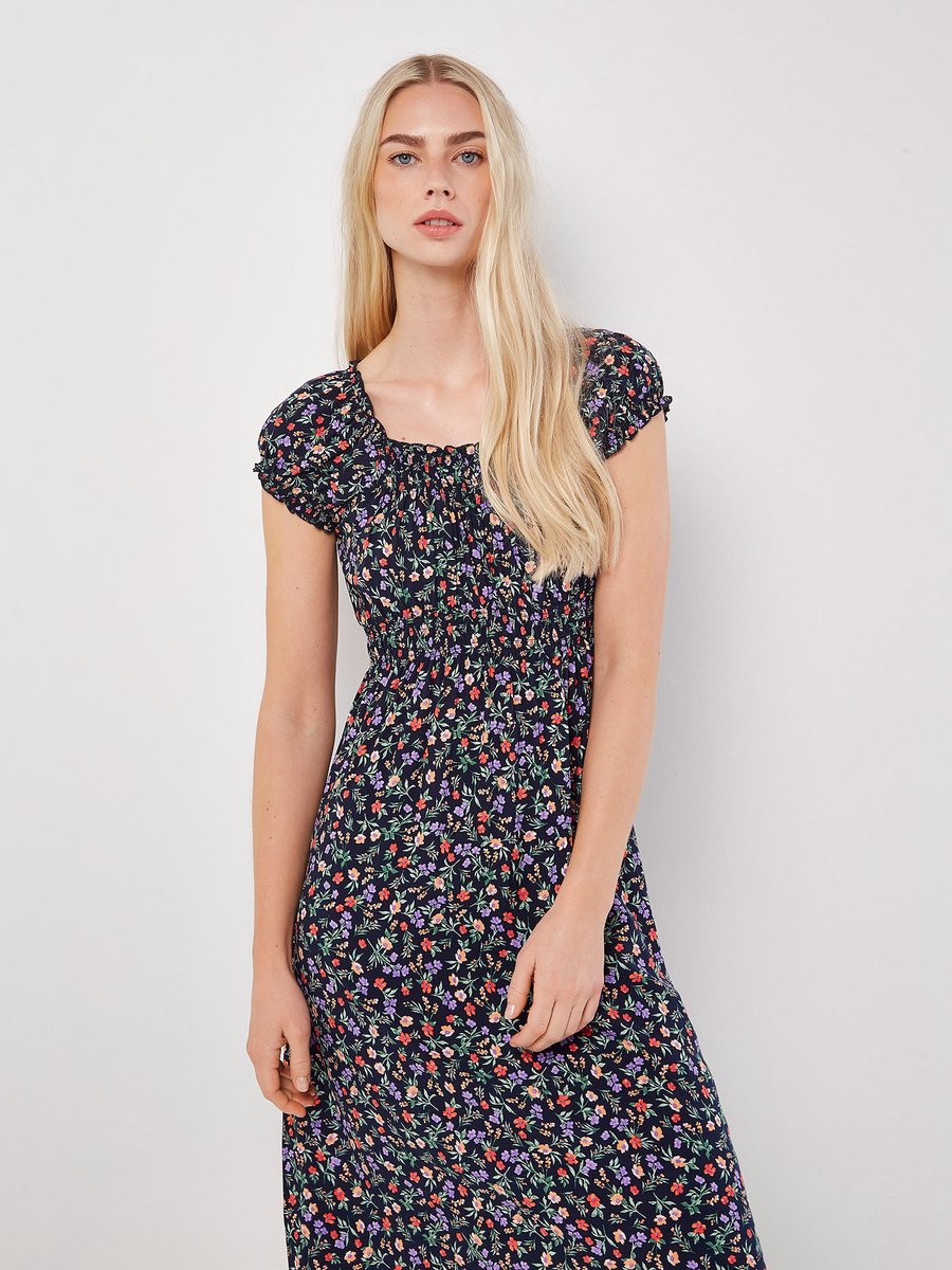 Midi-jurk met smockwerk en kleine bloemenprint