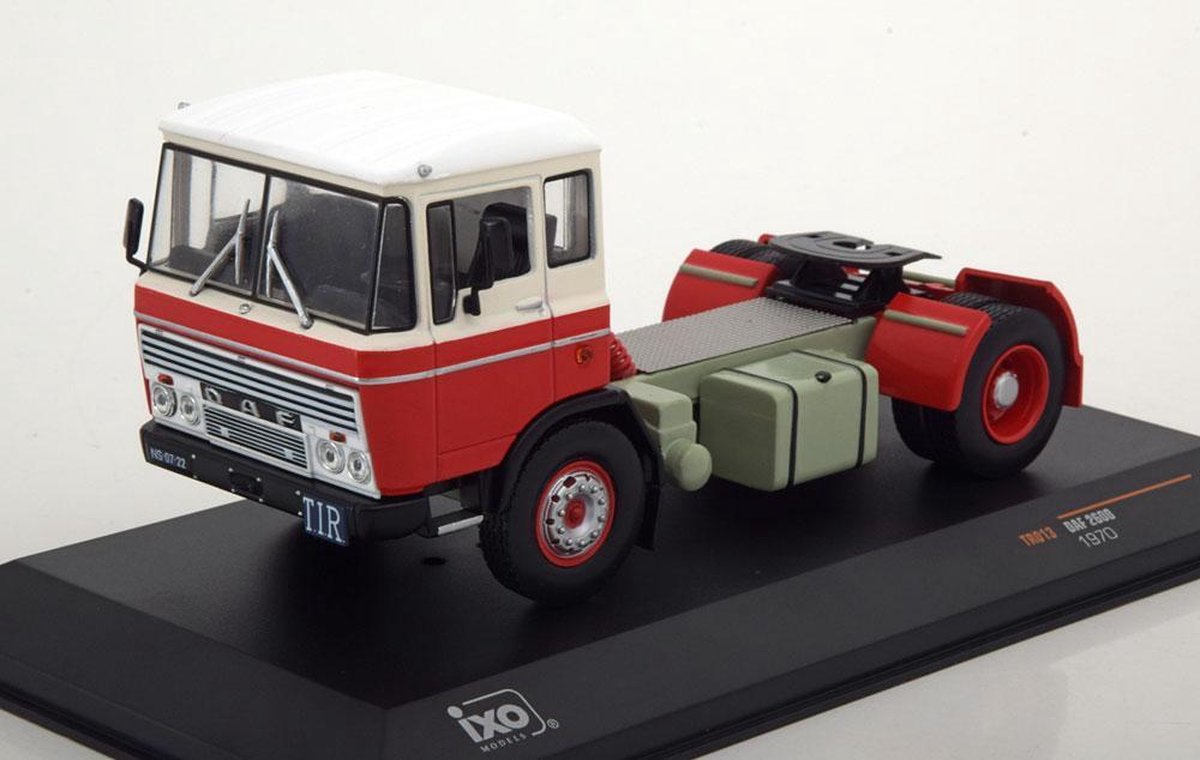 Camion DAF 2600 1970 – Ixo Models échelle 1/43 – Miniature Neuve