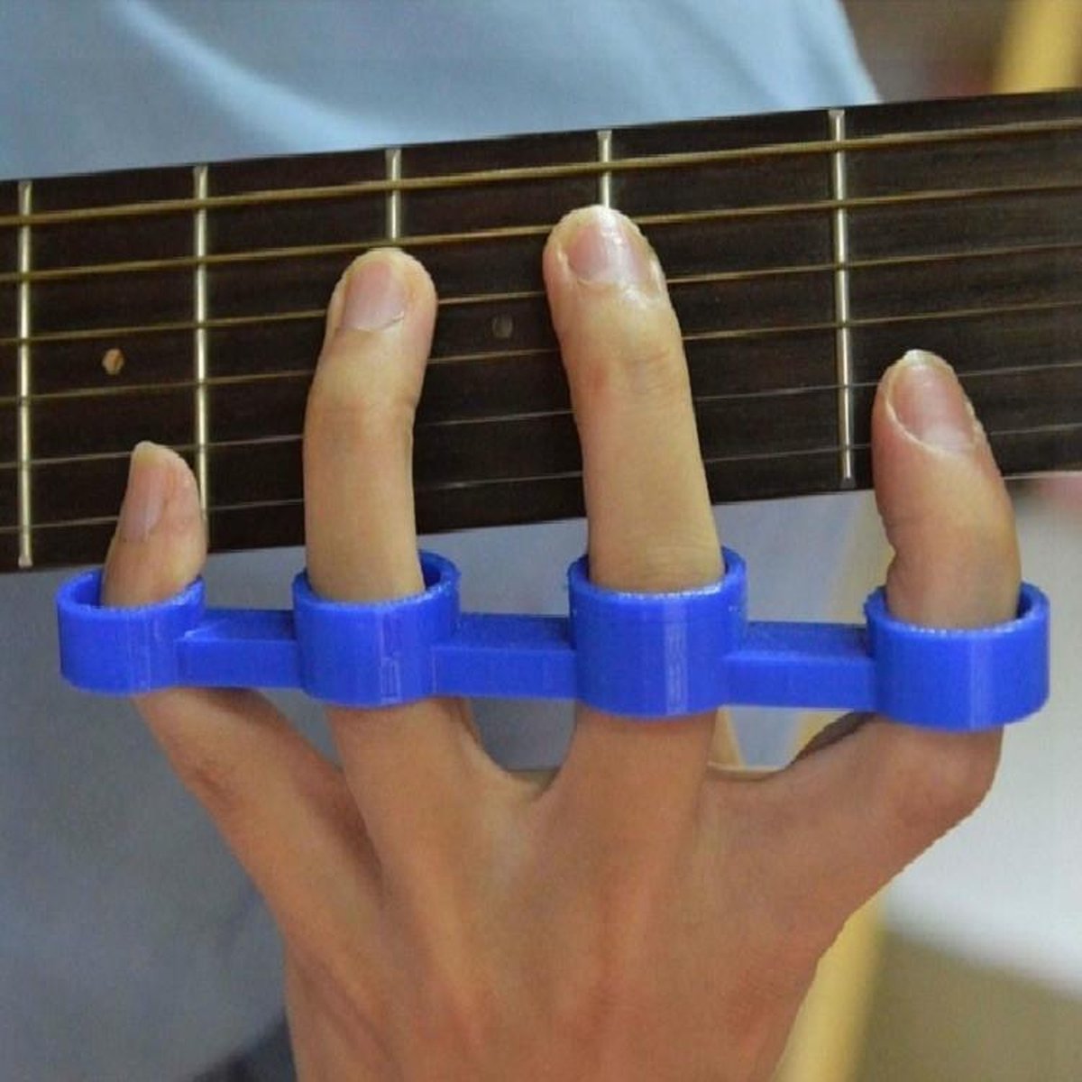 Faites attention au type !! Extension de doigt de guitare Finger Force  Device Piano... | bol.com