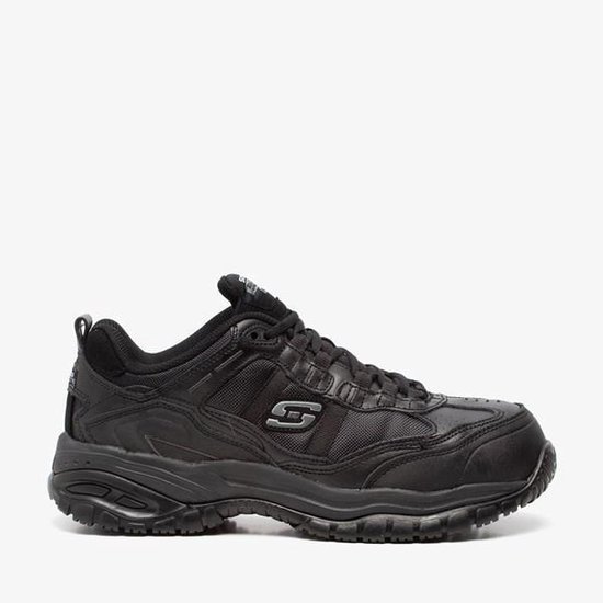Zwarte Skechers werkschoen, zijaanzicht, met veters en verstevigde neus.