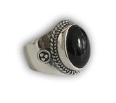 Zilveren ring Black Onyx Yai