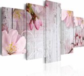 Schilderij - Bloemen op planken , wit roze , hout look , 5 luik