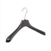 De Kledinghanger Gigant - 30 x Mantel / kostuumhanger kunststof zwart met schouderverbreding, 39 cm