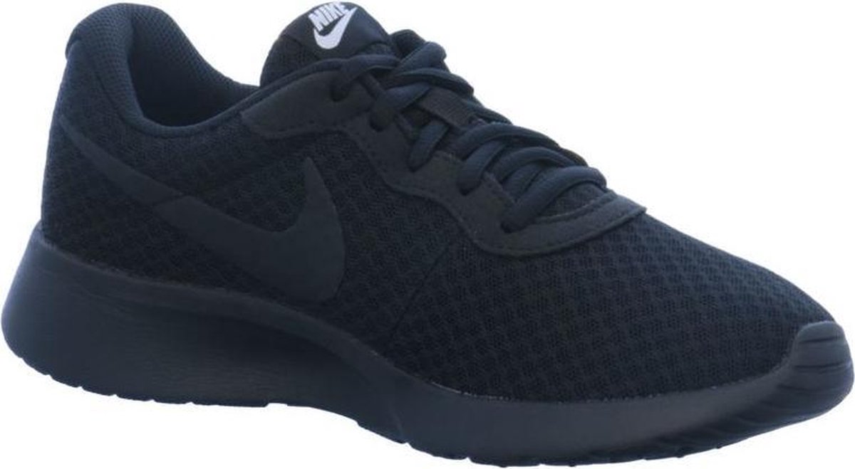Nike Tanjun Dames Sneakers - Black/Black-White - Maat 38 | bol.com