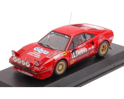 De 1:43 Diecast Modelcar van de Ferrari 308 GTB #18 van de Rally D Elba van 1978. De coureurs waren Liviero en Penariol. De fabrikant van het schaalmodel is Best Model. Dit model is alleen online beschikbaar