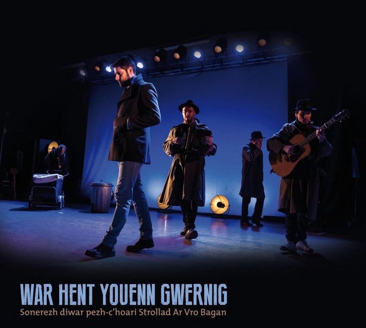 Strollad Ar Vro Bagan - War hent Youenn Gwernig (CD)